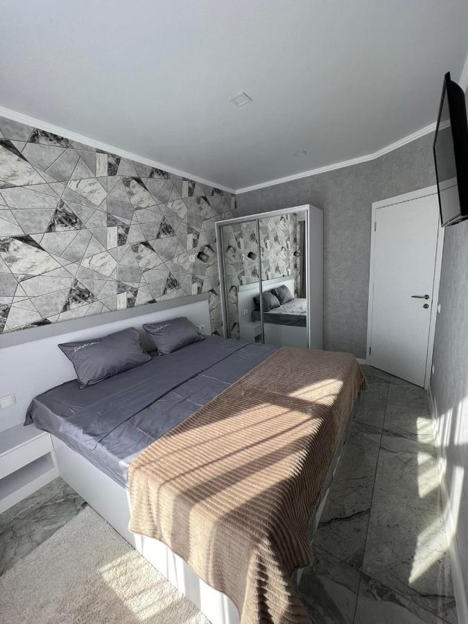 Aparthotel City Center Chisinau Exterior photo